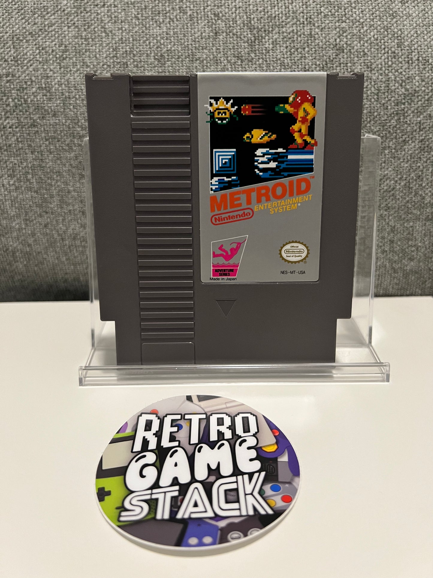Metroid Grey Label with Manual (NES)